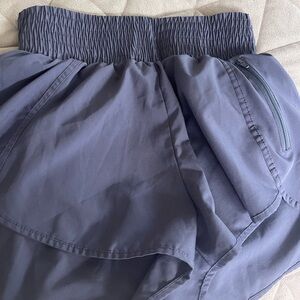 Lightweight Layered Athletic Skort in Dusty Lavender